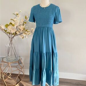 Elegant Blue Midi Dress
